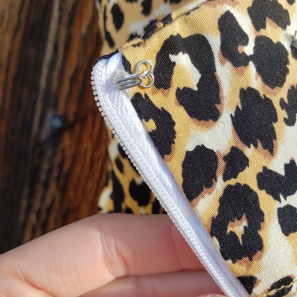 VINTAGE LEOPARD MINI DRESS - APPROX SIZE SMALL - Picture 5 of 5